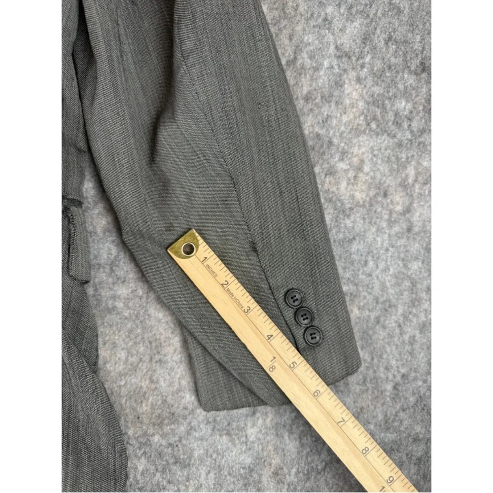 Sturbridge Blazer Men's Gray 100% Wool Double Breasted Peak Lapel Jetted Pockets